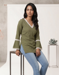 V Charm Kurti