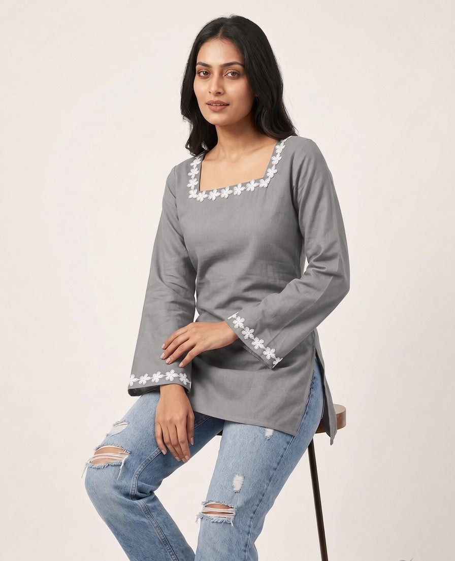 Luna Bell Kurti